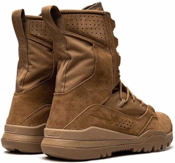 Nike SFB Field 2 laarzen Bruin