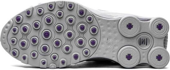 Nike Shox NZ low-top sneakers Grijs
