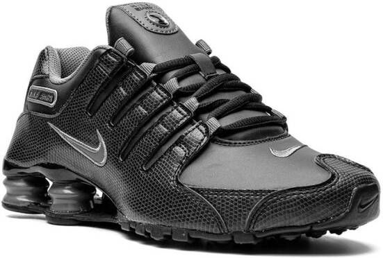Nike Shox NZ low-top sneakers Zwart