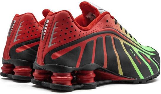 Nike Shox R4 x Neymar Jr. sneakers Zwart