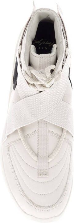 Nike Sneakers met gekruiste bandjes Wit
