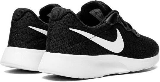 Nike Tanjun low-top sneakers Zwart