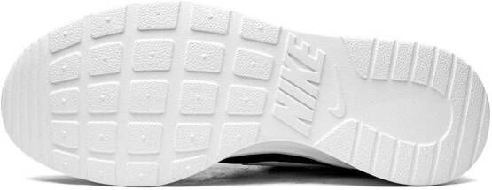 Nike Tanjun low-top sneakers Zwart