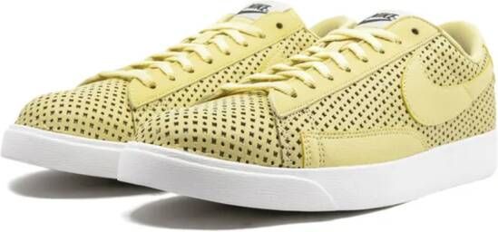 Nike W Blazer Low SD sneakers Geel