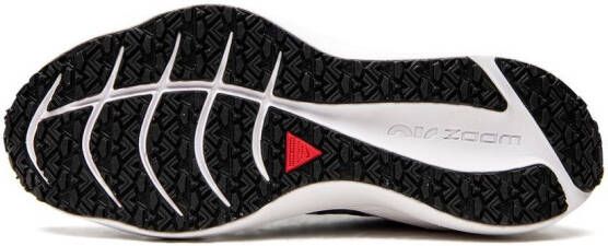 Nike Winfo 7 Shield low-top sneakers Zwart