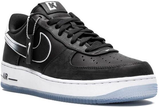 Nike x Colin Kaepernick Air Force 1 '07 QS sneakers Zwart