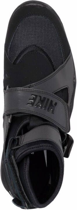 Nike x Comme des Garçons Homme Plus x Carnivore Sneakers Zwart