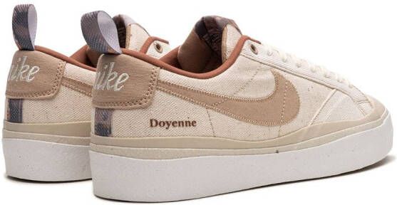 Nike x Doyenne Skateboards SB Blazer Low sneakers Beige