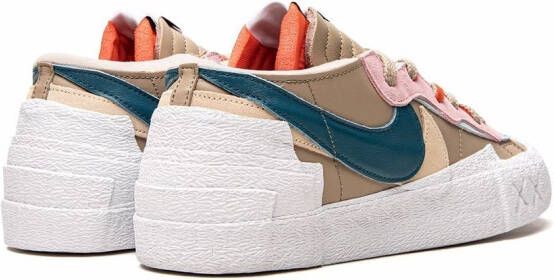 Nike x KAWS x sacai Blazer Low sneakers Beige