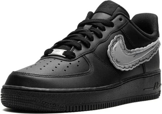 Nike x KAWS x Sky High Farms Air Force 1 Low "Black" sneakers Zwart