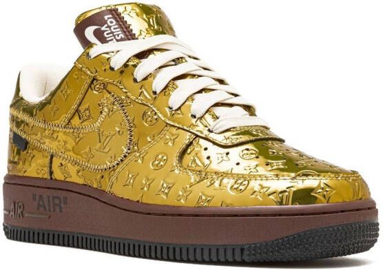 Nike x Louis Vuitton Air Force 1 sneakers Goud