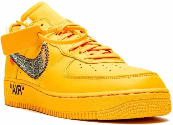 Nike X Off-White "x Off-White Air Force 1 Low University Gold sneakers" Geel