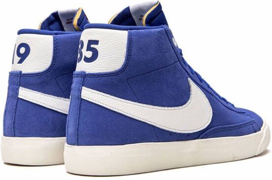 Nike x Stranger Things Blazer mid-top sneakers Blauw