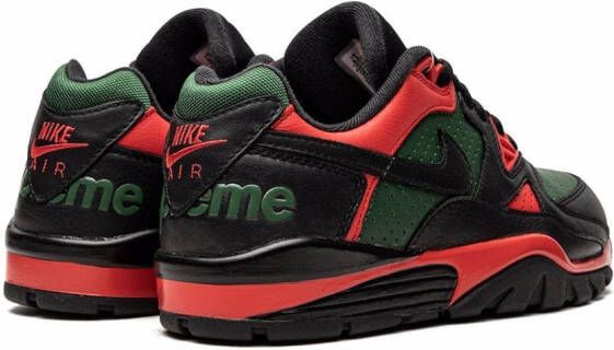 Nike x Supreme Air Cross Trainer 3 Low sneakers Zwart