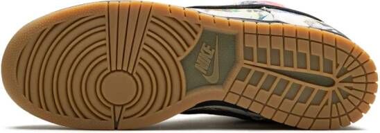 Nike "x Supreme SB Dunk Low Rammellzee sneakers" Zwart