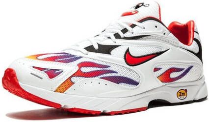 Nike x Supreme ZM STRK Spectrum PLS sneakers Wit
