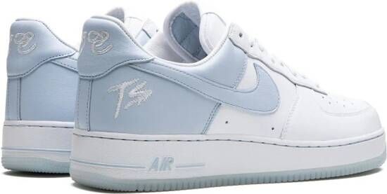 Nike "x Terror Squad Air Force 1 Low Porpoise sneakers" Wit