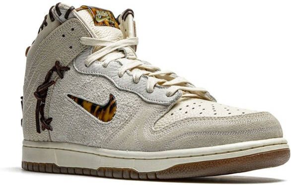 Nike x The Bodega Dunk high-top sneakers Beige