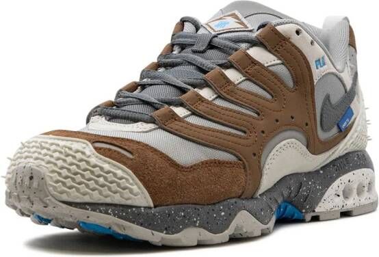 Nike x UNDEFEATED Air Terra Humara "Archaeo Brown" sneakers Wit
