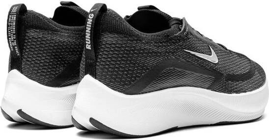 Nike Zoom Fly 4 low-top sneakers Zwart