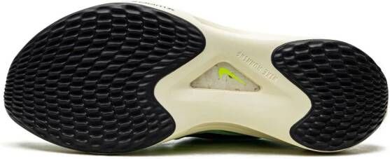 Nike "Zoom Fly 5 Mint Foam Ghost Green sneakers" Blauw