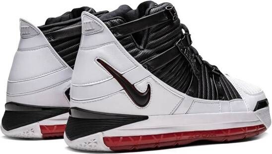 Nike Zoom Lebron III QS sneakers Zwart