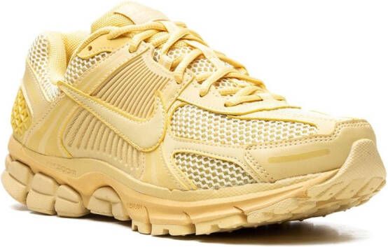 Nike Zoom Vomero 5 "Saturn Gold" sneakers Geel