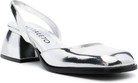 Nodaleto Pumps met vierkante neus Zilver