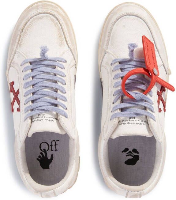 Off-White Low Vulcanized gerafelde sneakers Wit
