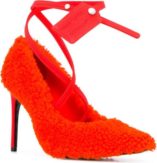 Off-White Pumps met scheerwol Oranje