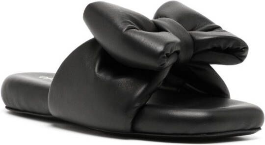 Off-White Slippers met strikdetail Zwart