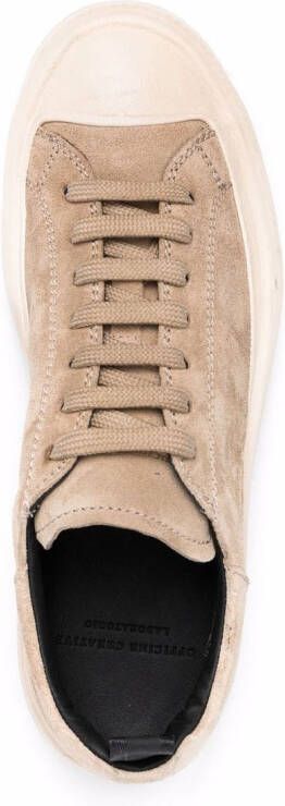 Officine Creative Mes suède sneakers Beige