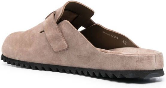 Officine Creative Oliver Flint suède slippers Beige