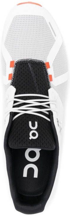 On Running Cloud 5 sneakers Wit