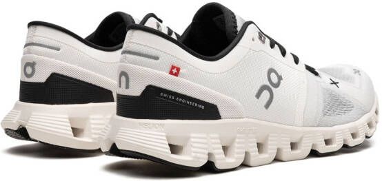 On Running On Cloud X3 sneakers Wit