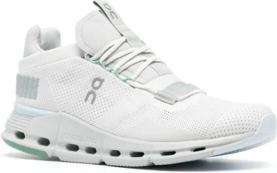 On Running Cloudnova pointella sneakers Wit