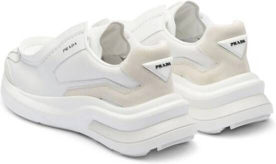 Prada Chunky sneakers Wit