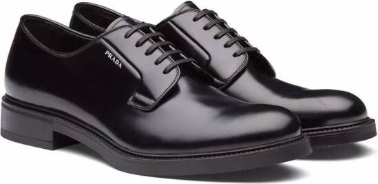 Prada Derby schoenen van geborsteld leer Zwart