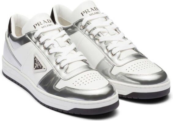 Prada District sneakers met gespiegeld-effect Wit