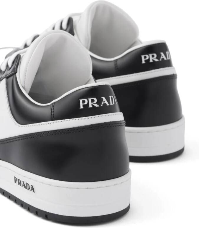 Prada Downtown low-top sneakers Zwart