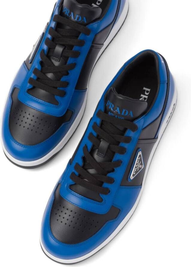 Prada Downtown sneakers met logo Zwart