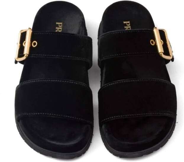 Prada Fluwelen loafers met logo Zwart