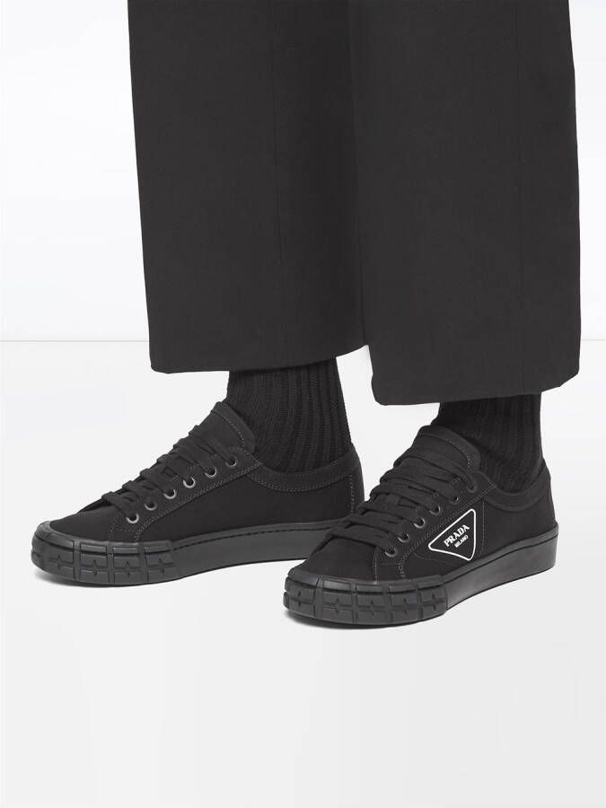 Prada Gabardine low-top sneakers Zwart