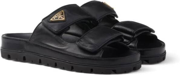 Prada Gewatteerde slippers Zwart