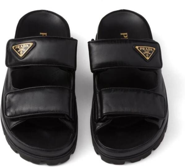 Prada Gewatteerde slippers Zwart
