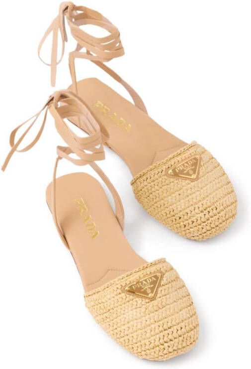 Prada Geweven sandalen Beige