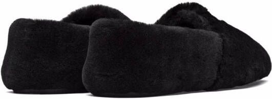 Prada Lammy slippers Zwart