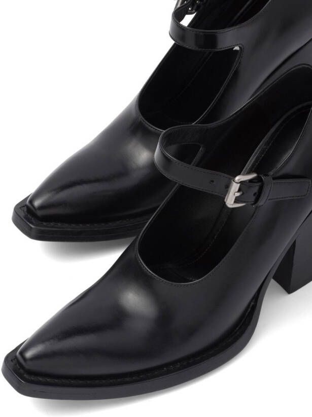 Prada Leren pumps Zwart