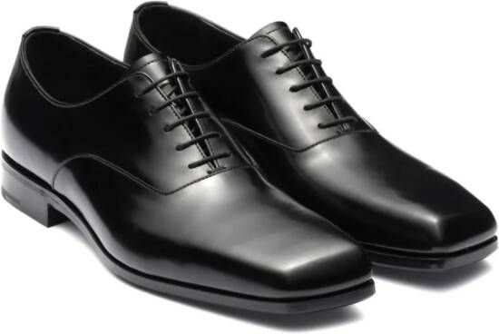 Prada Leren schoenen Zwart