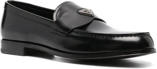 Prada Loafers met logo Zwart